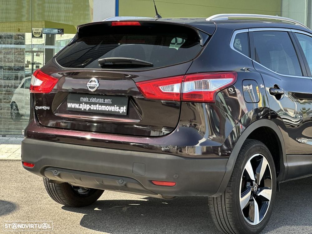 Nissan Qashqai 1.5 dCi N-Connecta - 9