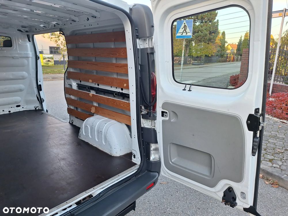 Renault Trafic - 31