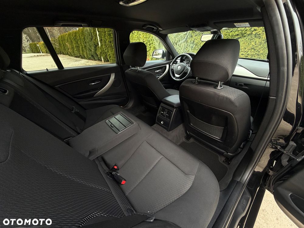 BMW Seria 3 316d EU6 - 15