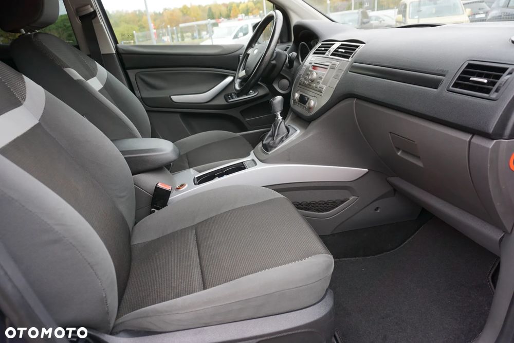 Ford Kuga 2.0 TDCi 2x4 Trend - 16