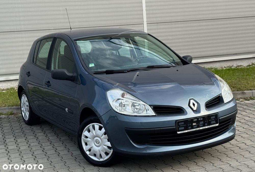 Renault Clio - 20