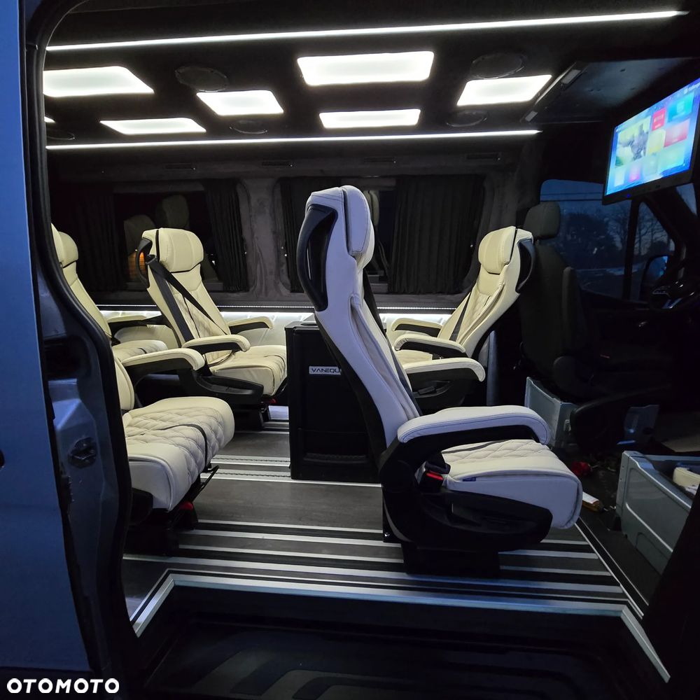 Mercedes-Benz Sprinter - 27