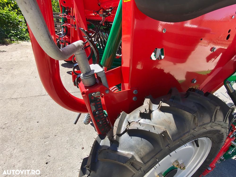 Agro-Masz SR301 - Semănătoare mecanică de 3 metri - 10