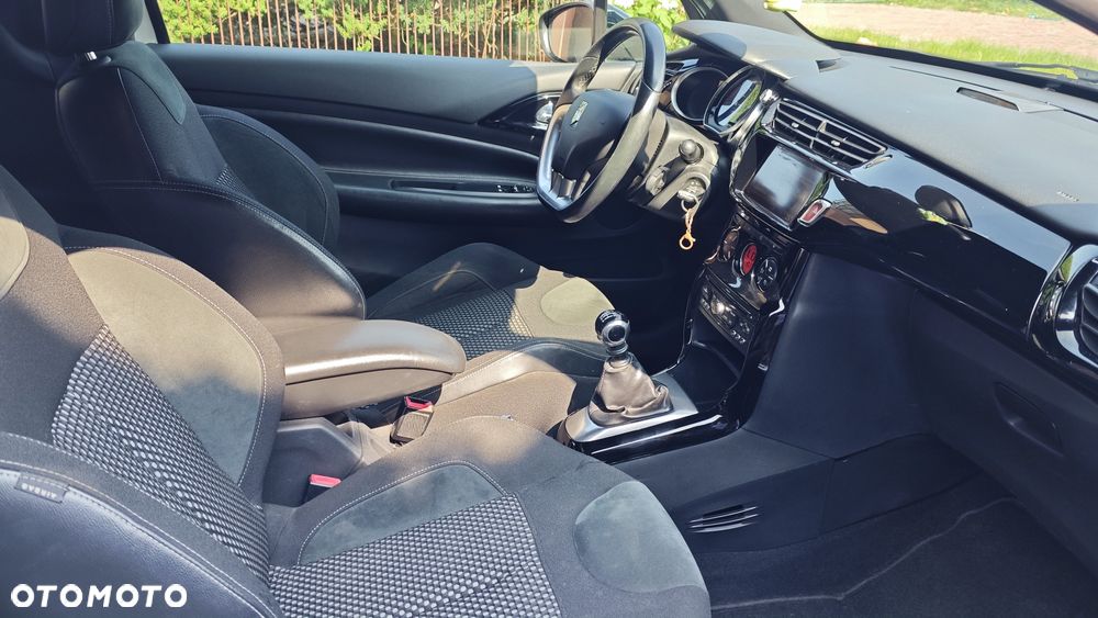 Citroën DS3 1.6 THP SportChic - 13