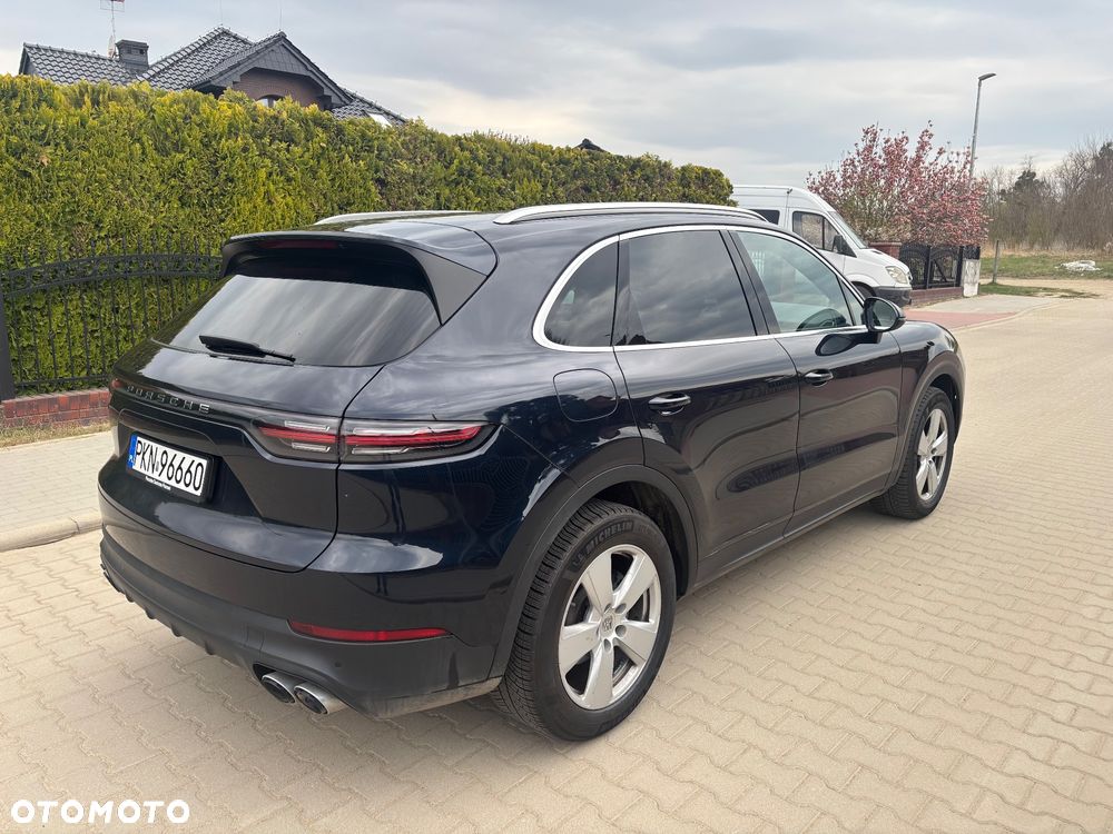 Porsche Cayenne Platinum Edition - 25