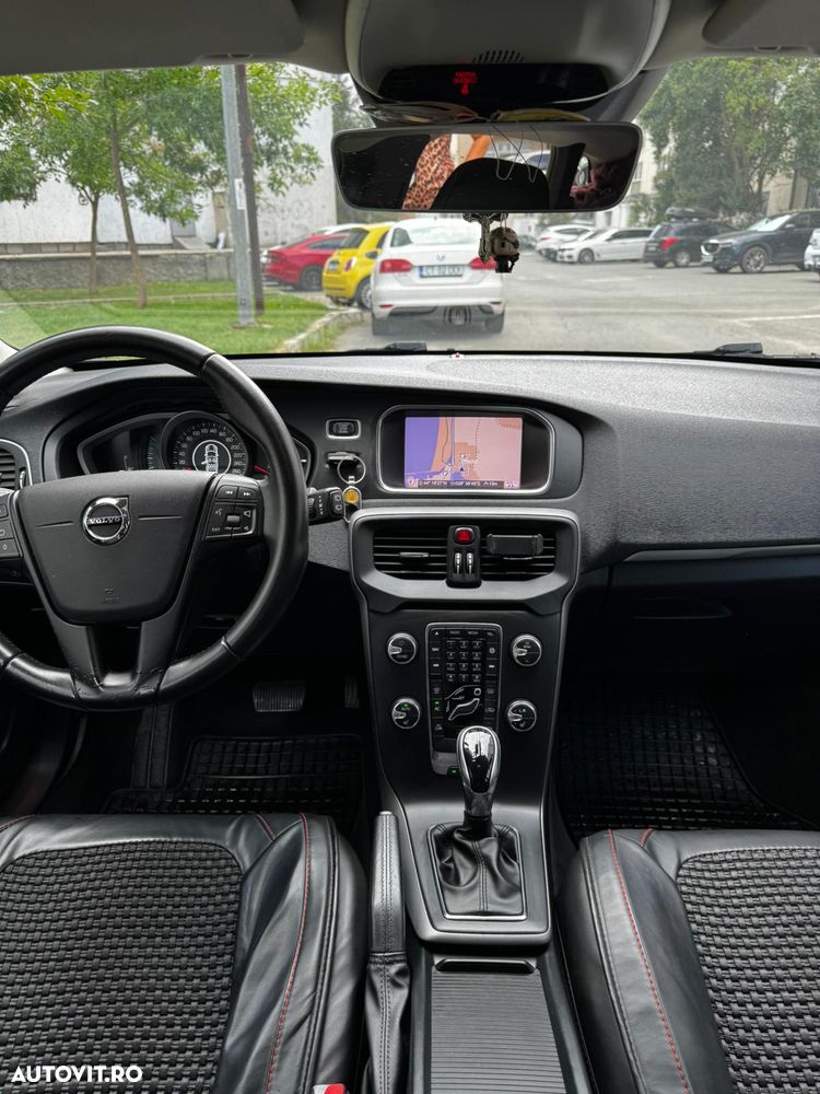 Volvo V40 - 4