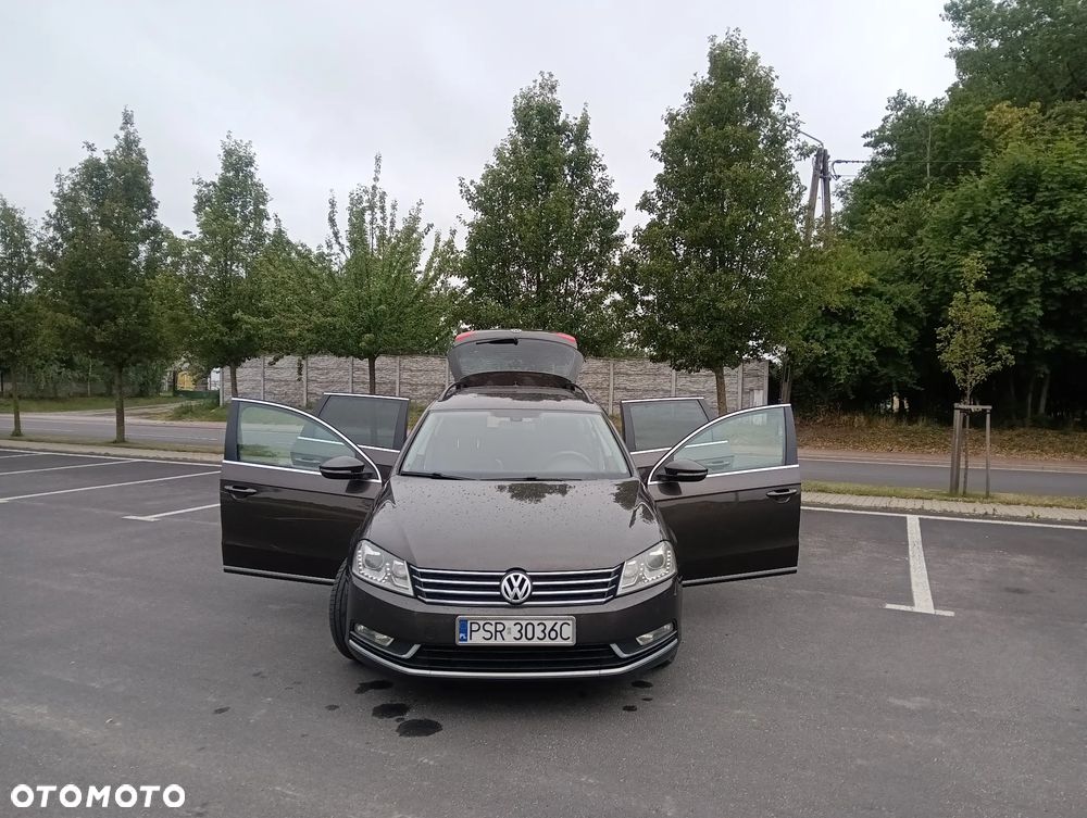 Volkswagen Passat 2.0 TDI Comfortline DSG - 12