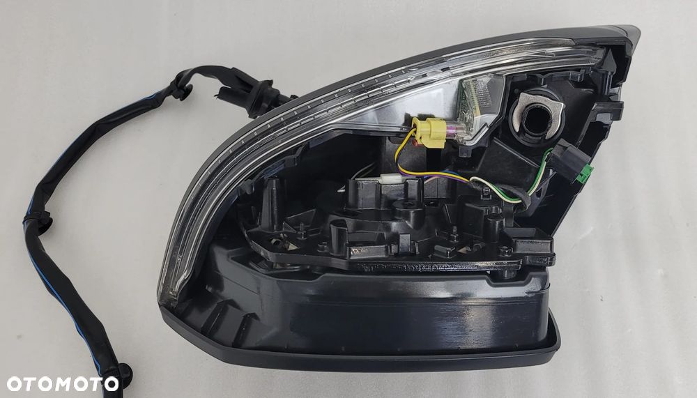 LUSTERKO LEWE AUDI Q7 4M1857410AK 10PIN - 8