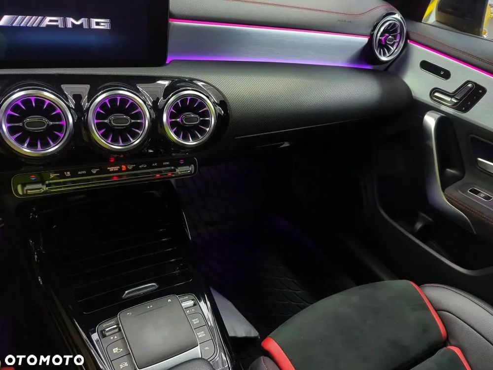 Mercedes-Benz CLA AMG 35 4-Matic 7G-DCT - 8