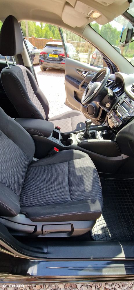 Nissan Qashqai 1.6 DIG-T Acenta - 19
