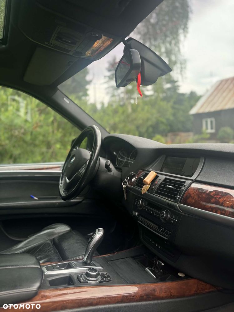 BMW X5 - 6
