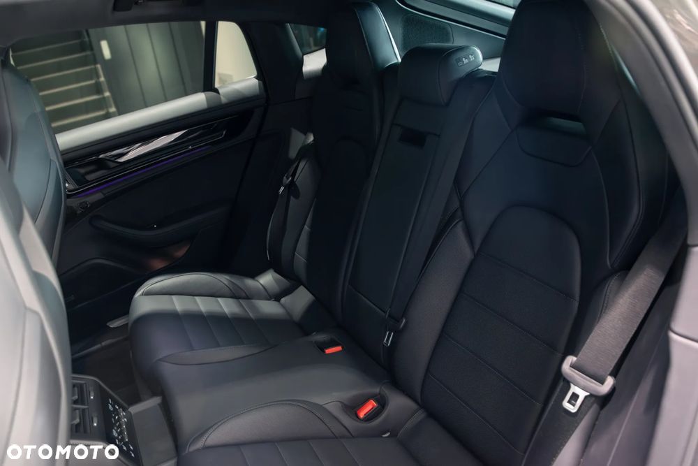 Porsche Panamera 4S E-Hybrid PHEV - 33