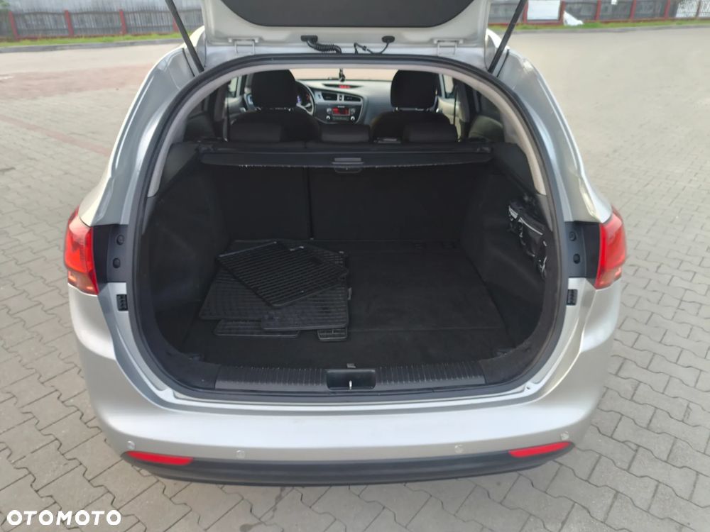 Kia Ceed 1.6 CRDi L - 16
