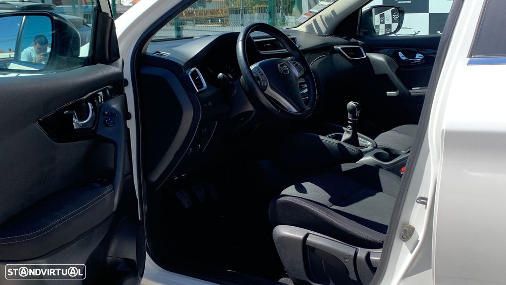 Nissan Qashqai 1.5 dCi N-Connecta - 8