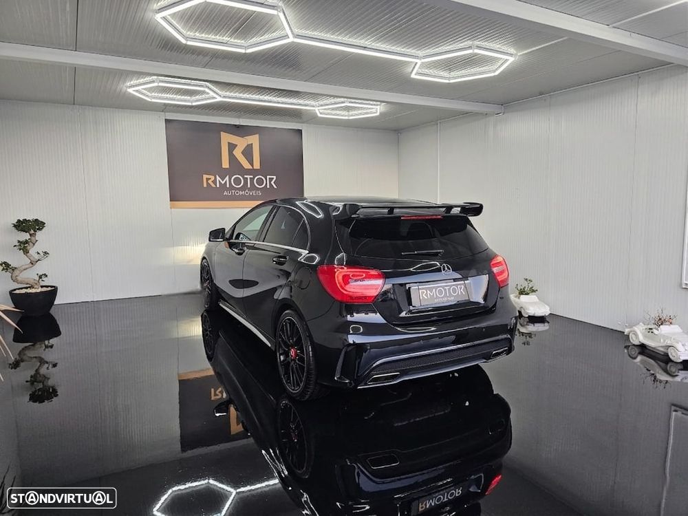 Mercedes-Benz A 45 AMG 4Matic Speedshift 7G-DCT - 6