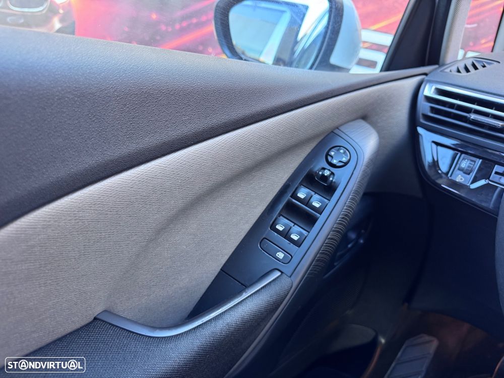 Citroën C4 Grand Picasso - 24