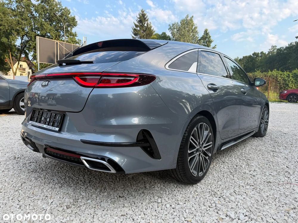 Kia ProCeed 1.5 T-GDI DCT7 OPF GT LINE - 16