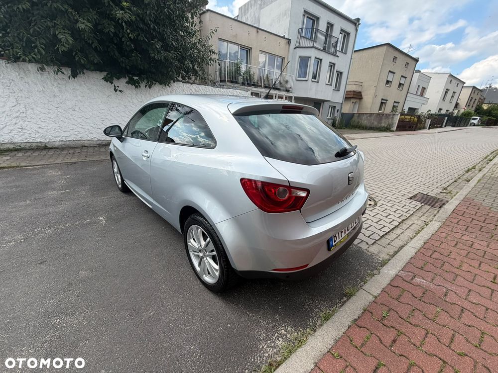 Seat Ibiza SC 1.4 16V Style - 3