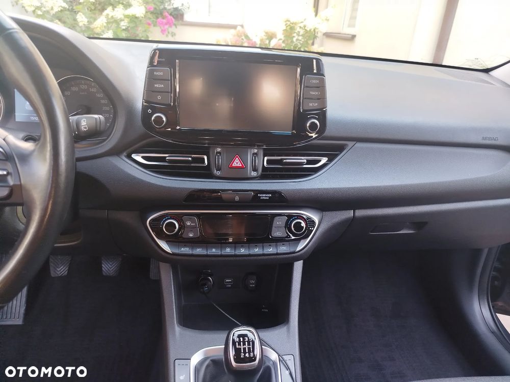 Hyundai i30 - 16