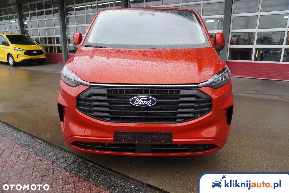 Ford Transit Custom Van Limited 320 L2 - 4