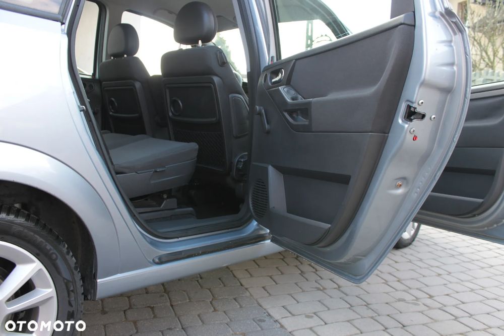 Opel Meriva - 8