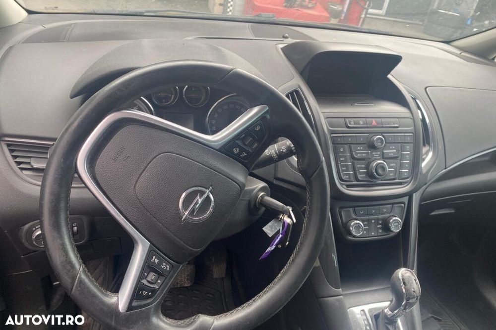 KIT PLANSA DE BORD - OPEL ZAFIRA C - 1