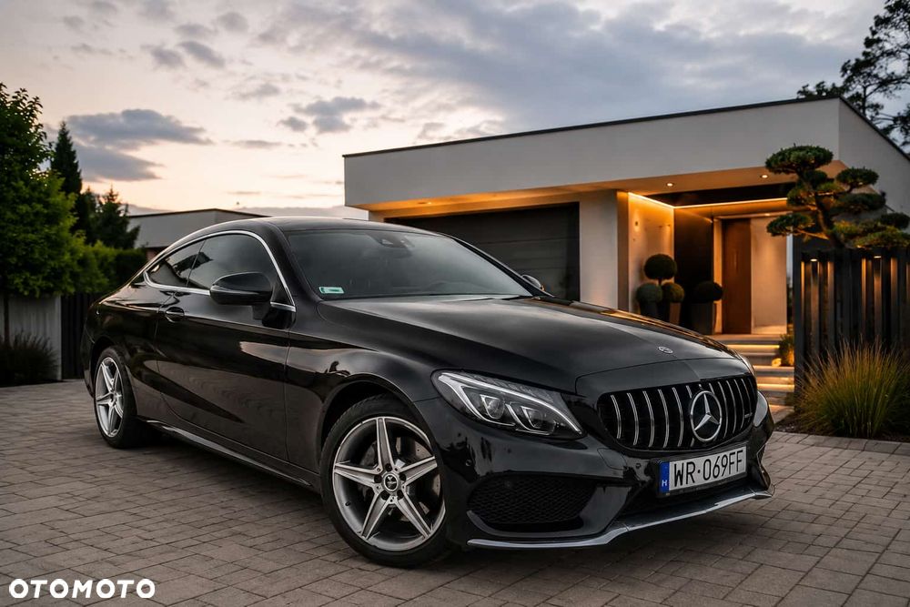 Mercedes-Benz Klasa C 200 4-Matic 9G-Tronic - 1