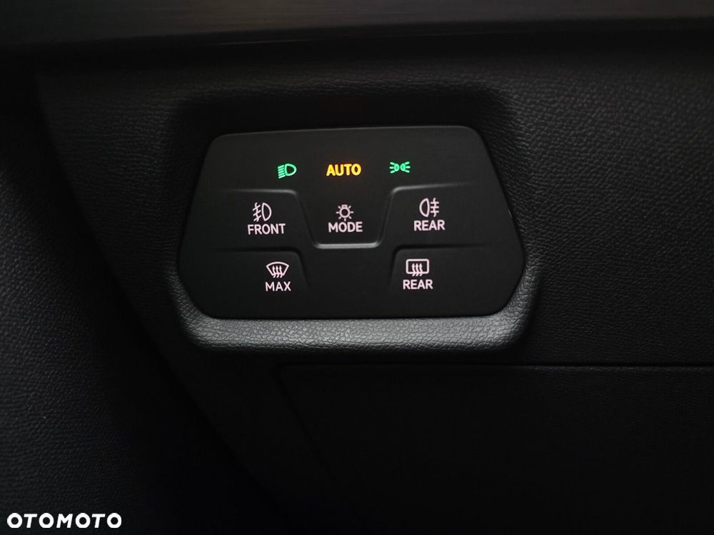 Cupra Leon 2.0 TSI 4Drive VZ DSG - 10