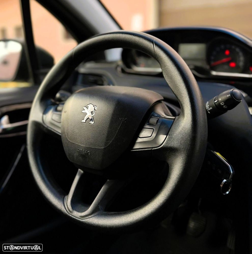 Peugeot 208 1.4 HDi Active - 12