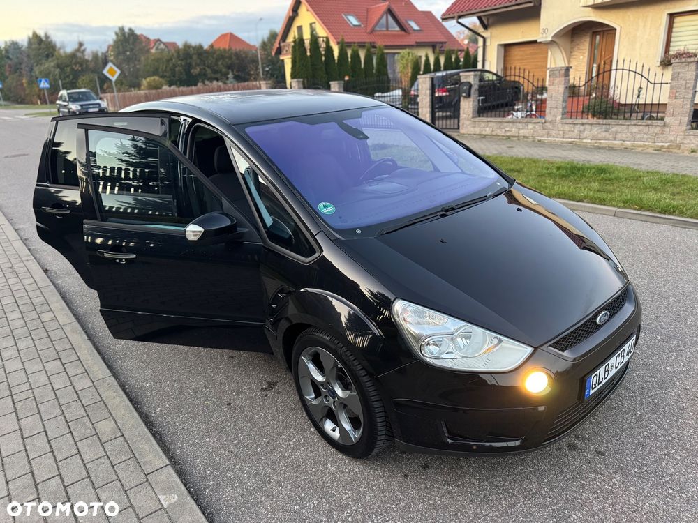Ford S-Max 2.2 TDCi Titanium - 38