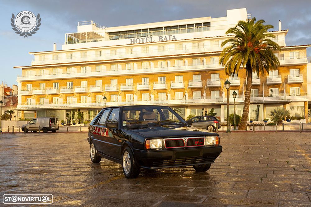 Lancia Delta 1.6 HF Turbo - 36