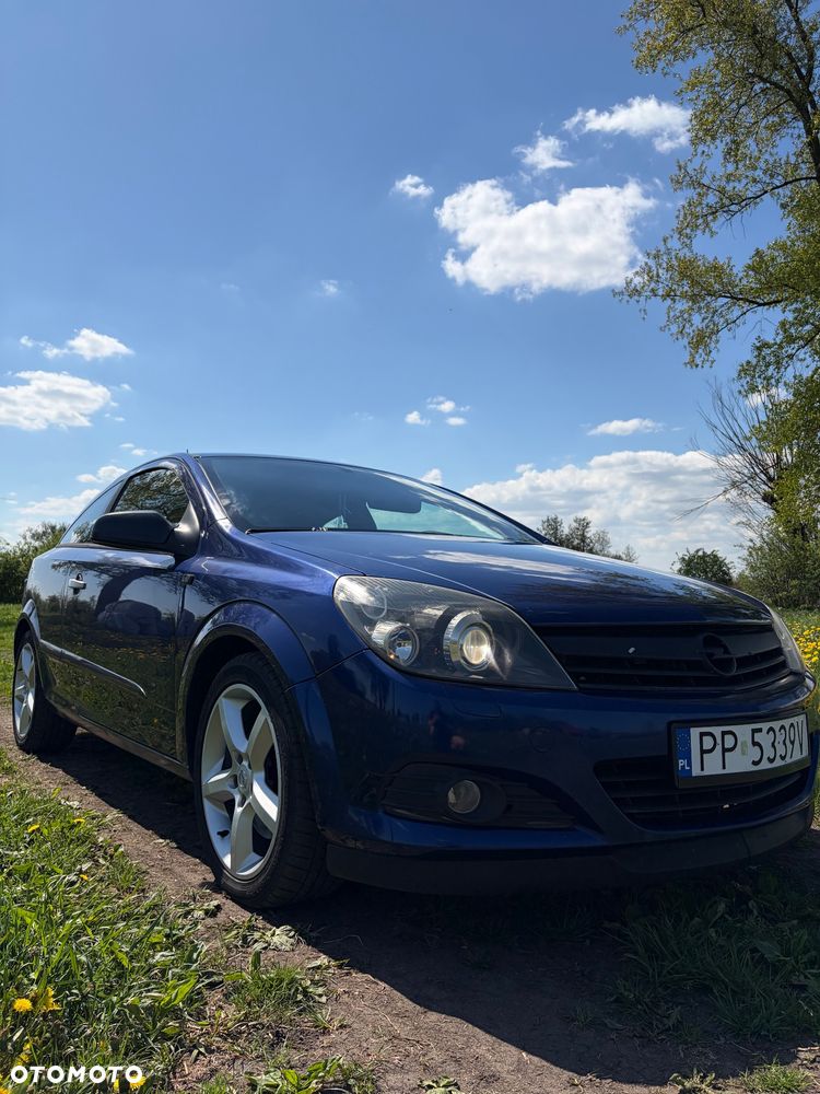 Opel Astra 2.0 T Sport - 2