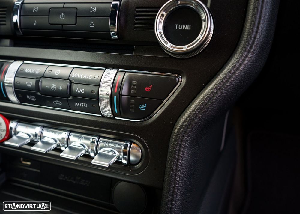 Ford Mustang 2.3 Eco Boost Aut. - 33