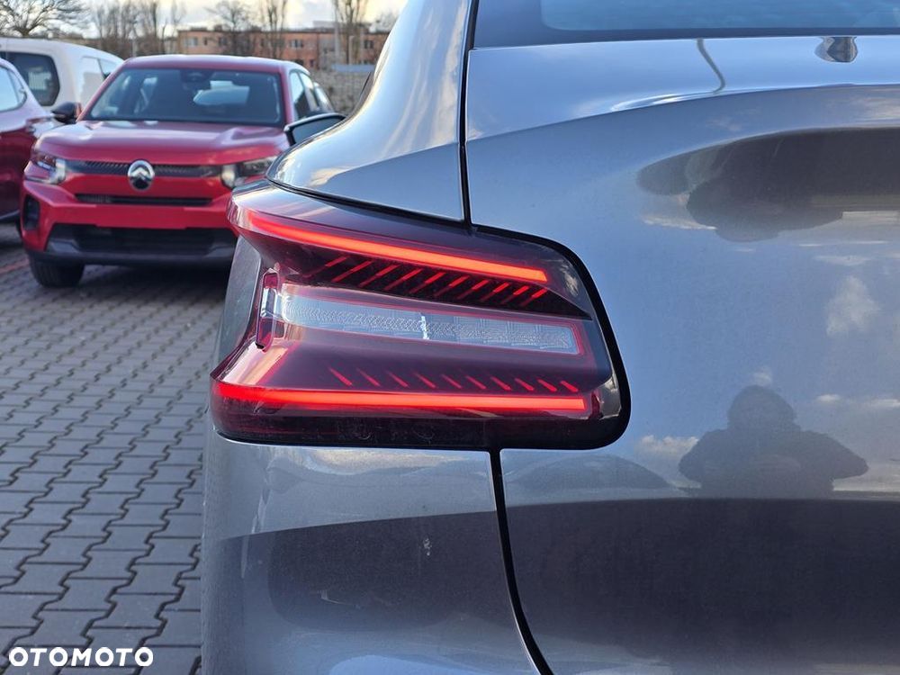 Citroën C4X 1.2 mHEV Plus eDCT6 - 26