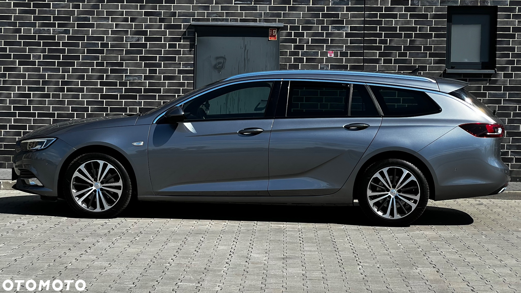 Opel Insignia - 13