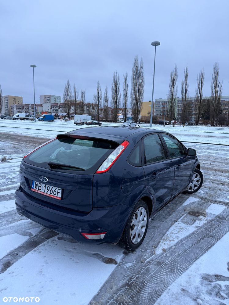 Ford Focus 2.0 Ghia - 5