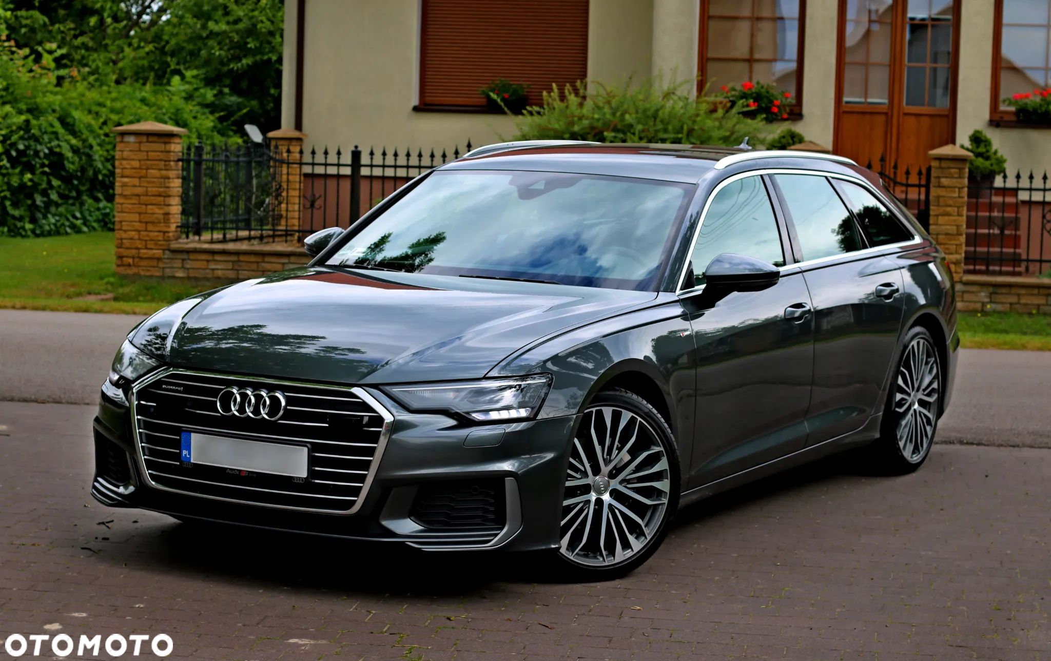 Audi A6 Avant - 1