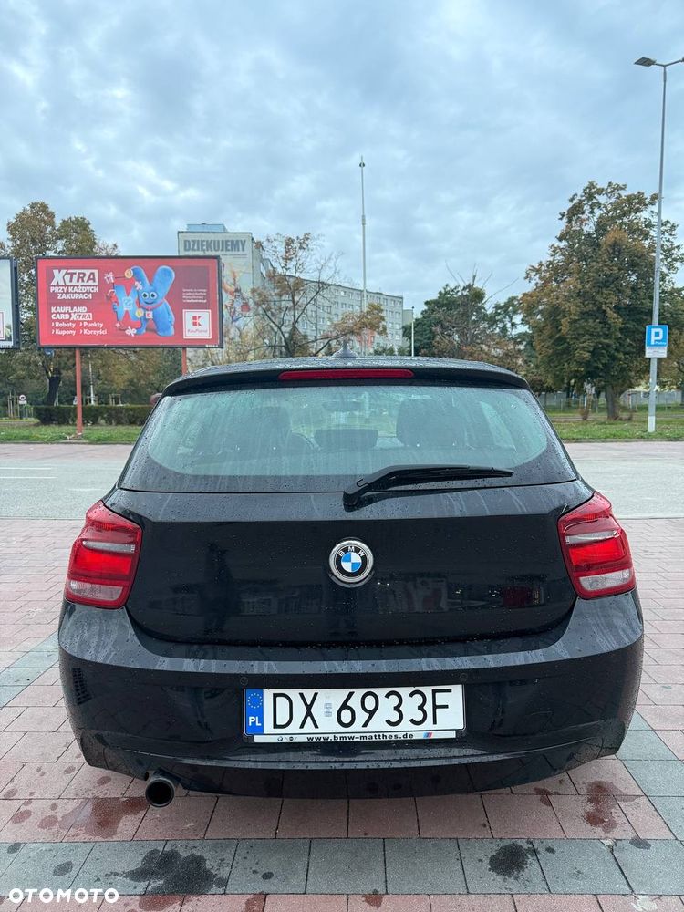 BMW Seria 1 116i - 4