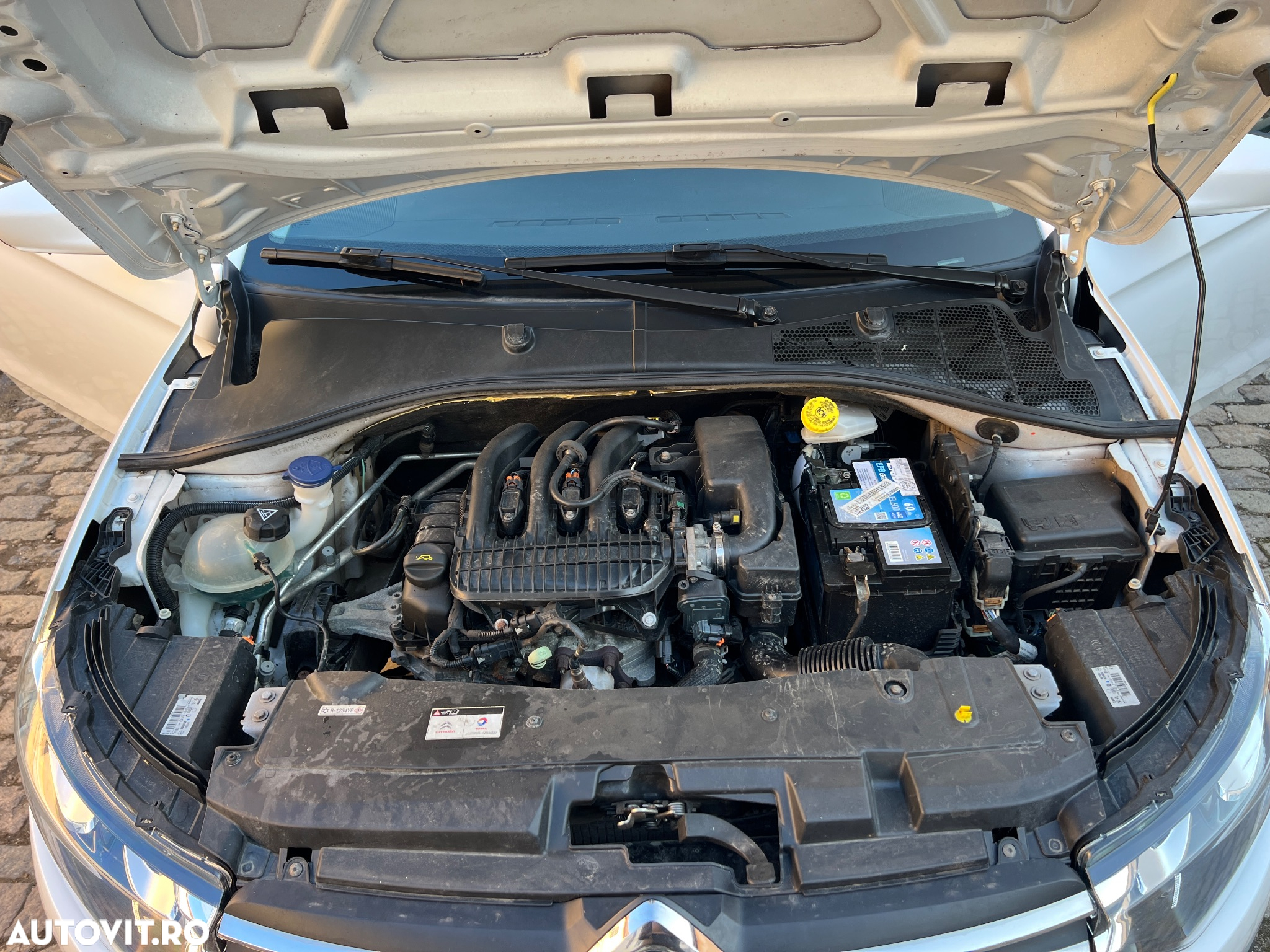 Citroën C-Elysée 1.2 PureTech BVM Live - 5