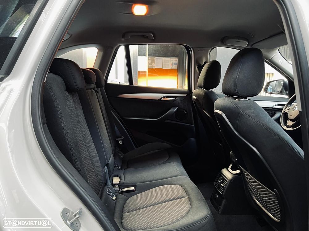 BMW X1 16 d sDrive Advantage - 42