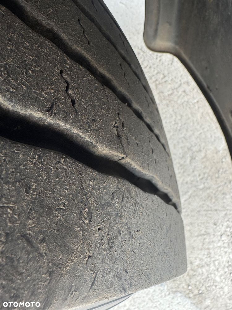 Mercedes-Benz Econic - 10