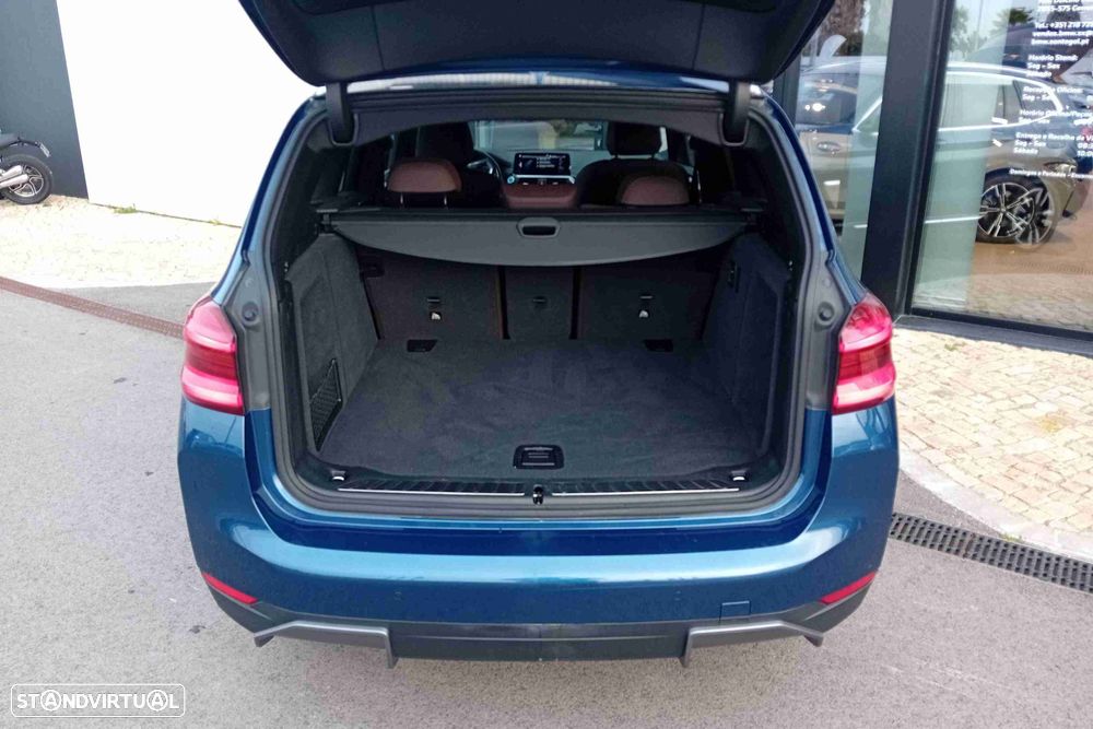 BMW iX3 Inspiring - 17