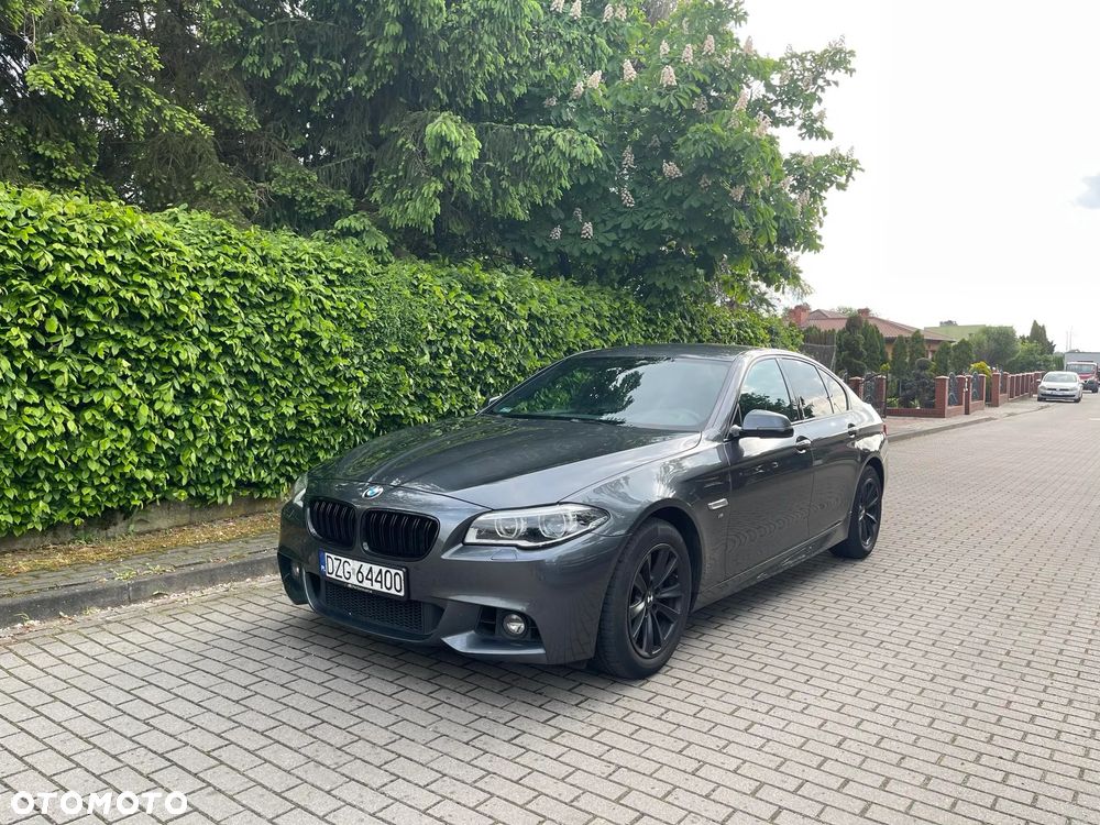 BMW Seria 5 520d xDrive Sport - 1
