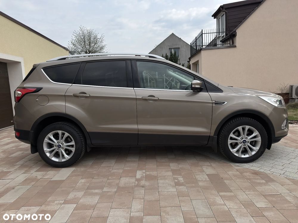 Ford Kuga 2.0 TDCi FWD Edition - 9