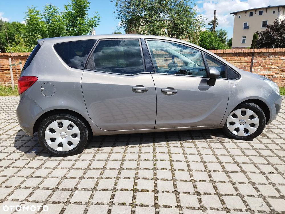 Opel Meriva - 18