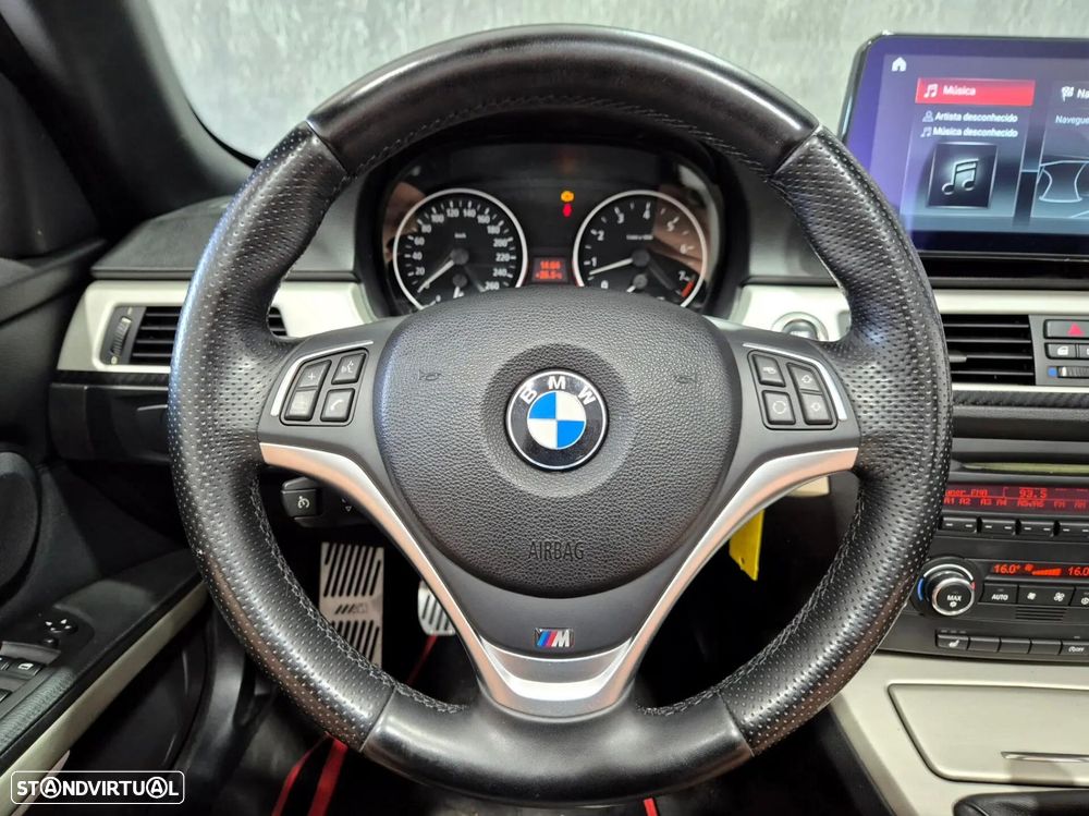 BMW 320 i Cabrio - 27