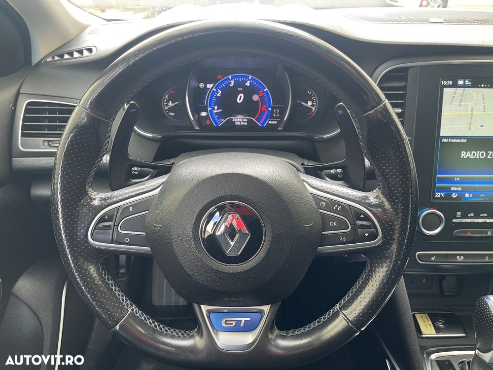 Renault Megane ENERGY dCi 165 EDC GT - 16