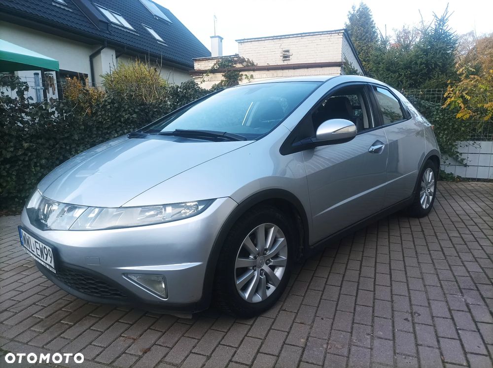 Honda Civic 2.2i-CTDi Comfort - 2