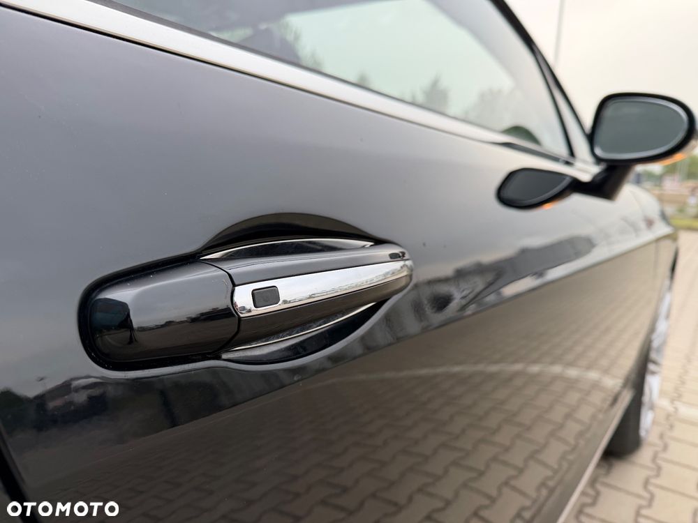 Bentley Continental GT Standard - 25