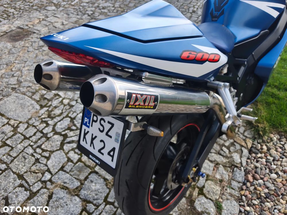 Suzuki GSX-R - 18